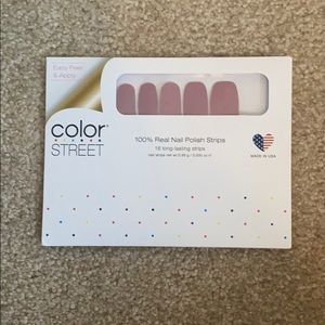 Manchester Mauve Color Street